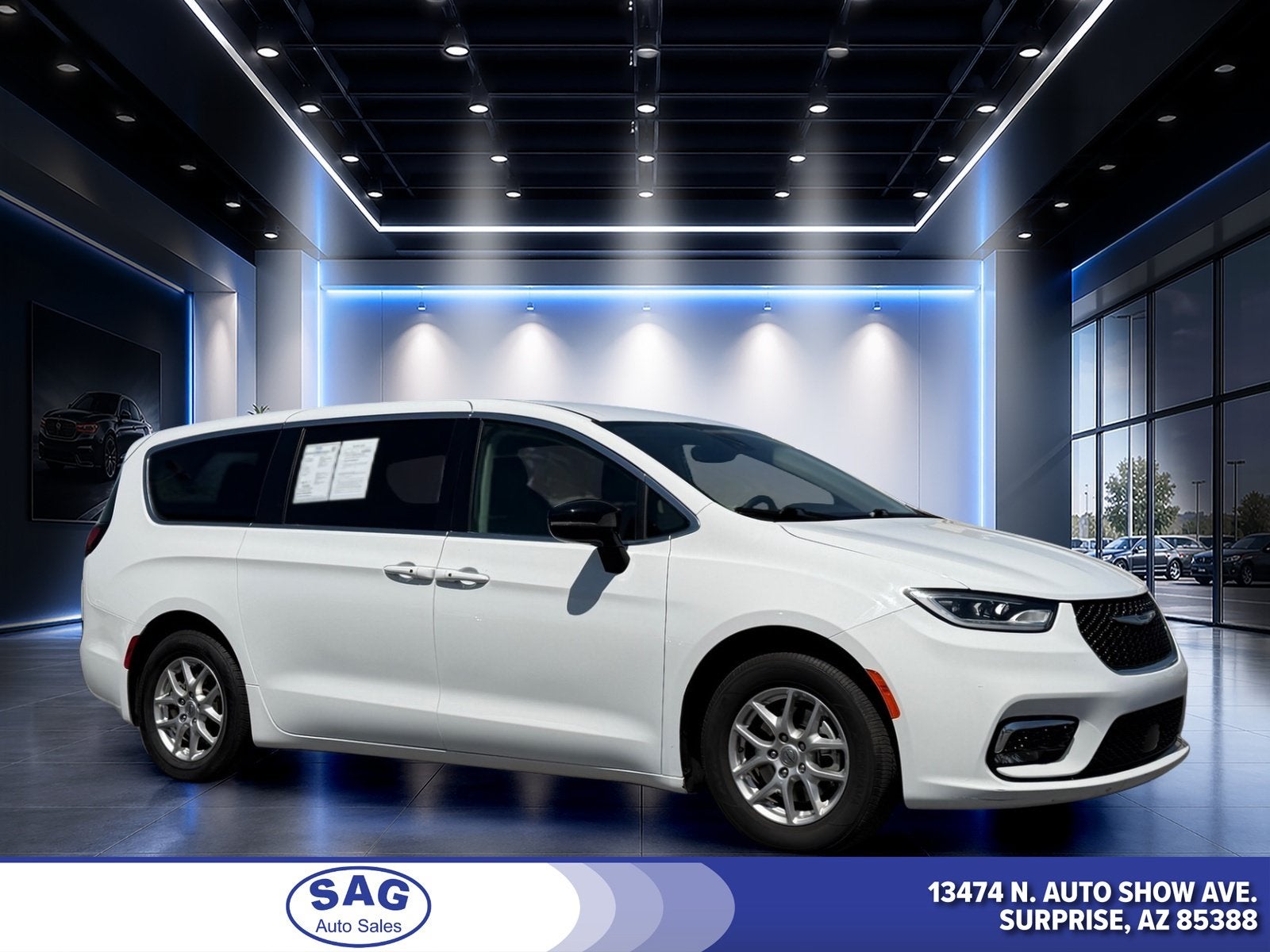 2024 Chrysler Pacifica Touring L in Bright White Clearcoat — front three-quarter view